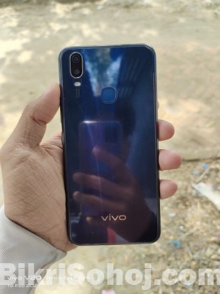 Vivo y11